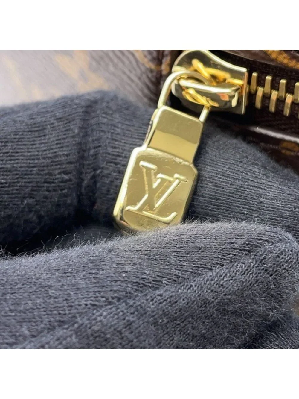 Louis Vuitton Handbag Monogram Reverse Vanity Chain Pouch 2-Way Shoulder Black - Picture 10 of 10